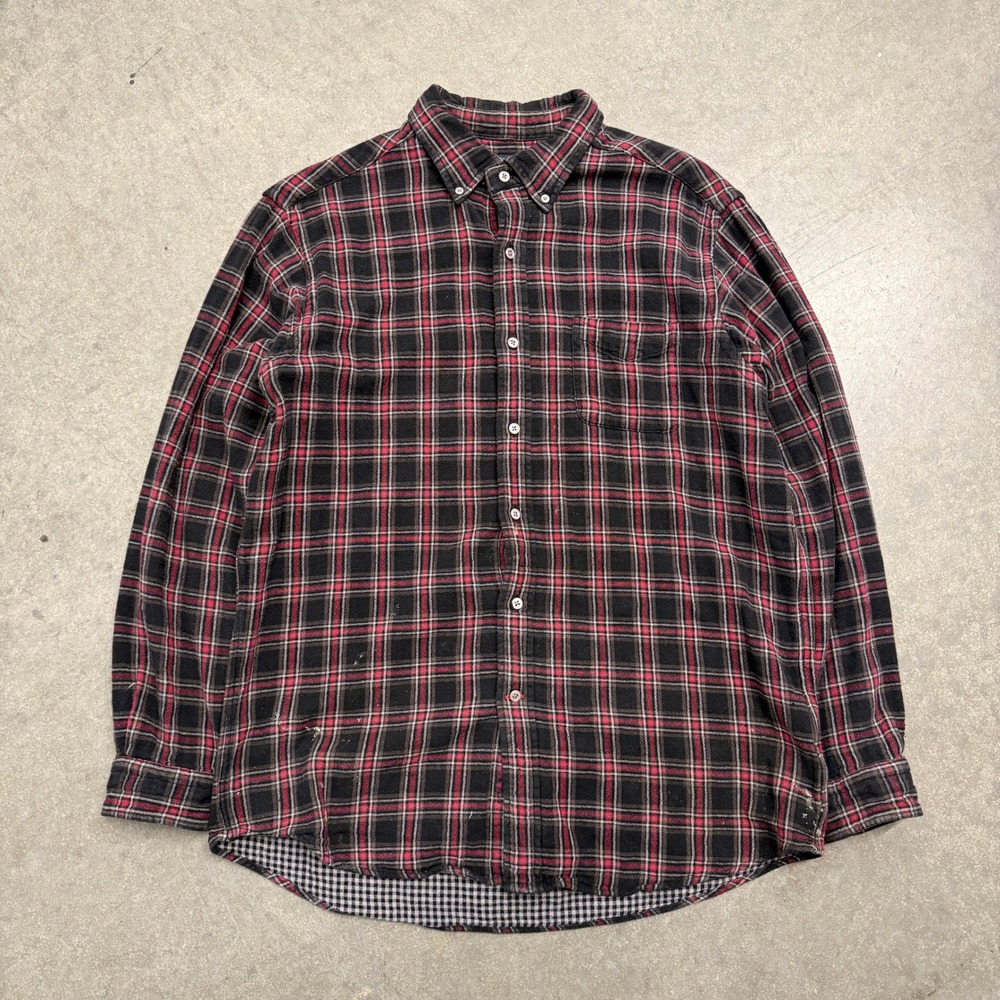 Cremieux Classics Mens Large Red Black Flannel Button Down Shirt Distressed